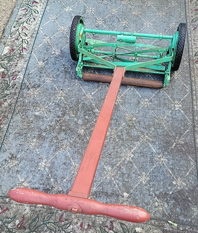 Antique Craftsman Push Lawn Mower With Ball Bearing And Oiler Tank