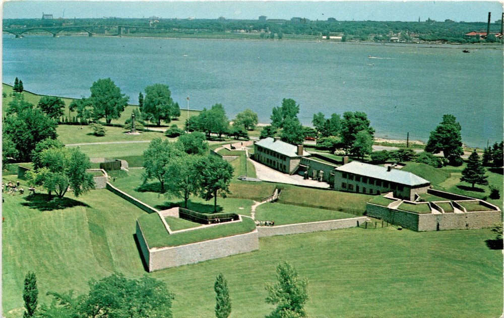 OLD FORT ERIE, Fort Erie, Ontario, Canada, Peterborough Post Card Co., Postcard