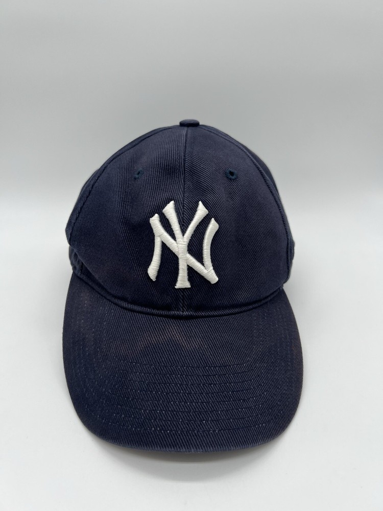 New York Yankees MLB Twins Enterprise Genuine Merchandise Strapback Hat Cap
