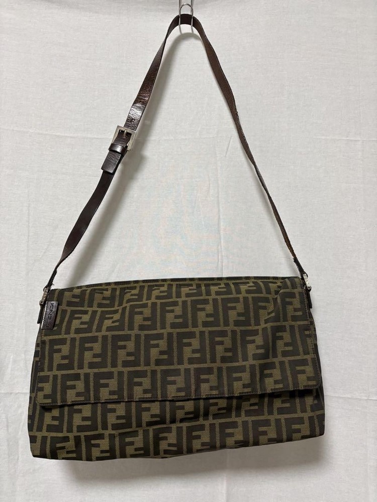 FENDI Zucca Canvas Shoulder Bag Brown Authentic I060274