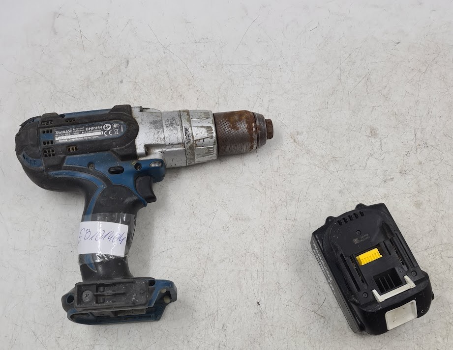 Lot of 2 Makita Power Tools - Drill/Driver BHP454, For Parts