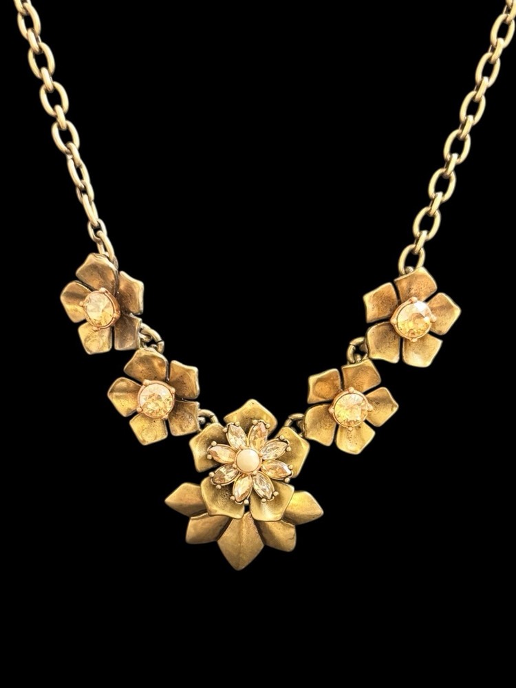 Chloe & Isabel Brass Floral And Pink Rhinestones Statement Necklace Nwb