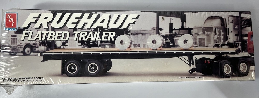 AMT/ERTL 1:25 Fruehauf Flatbed Semi Trailer,  Factory sealed