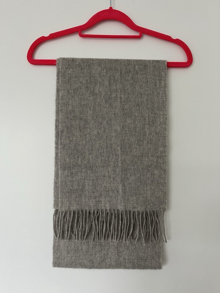 Barbour Light Grey Wool Scarf with Embroidered Logo