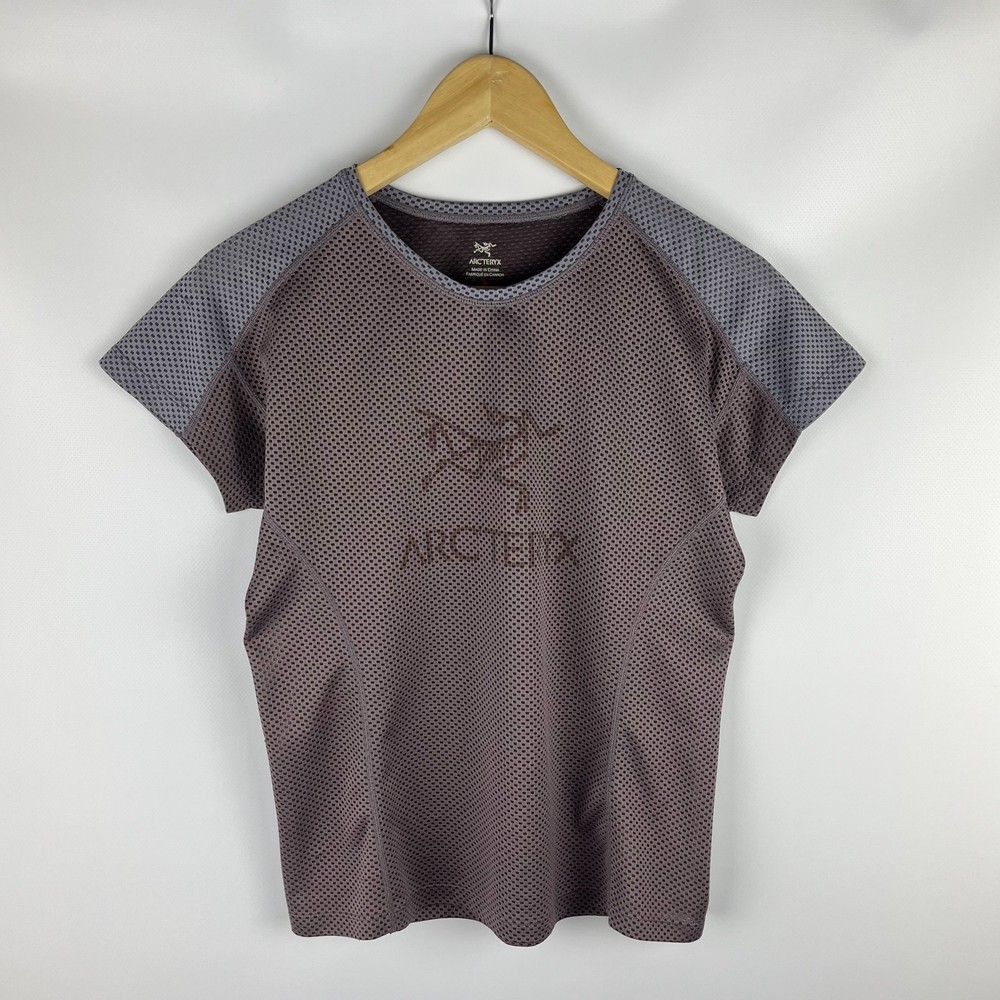 Arc'teryx Women's Mesh Tech T-Shirt Size L Big Logo Breathable Hiking Top Black