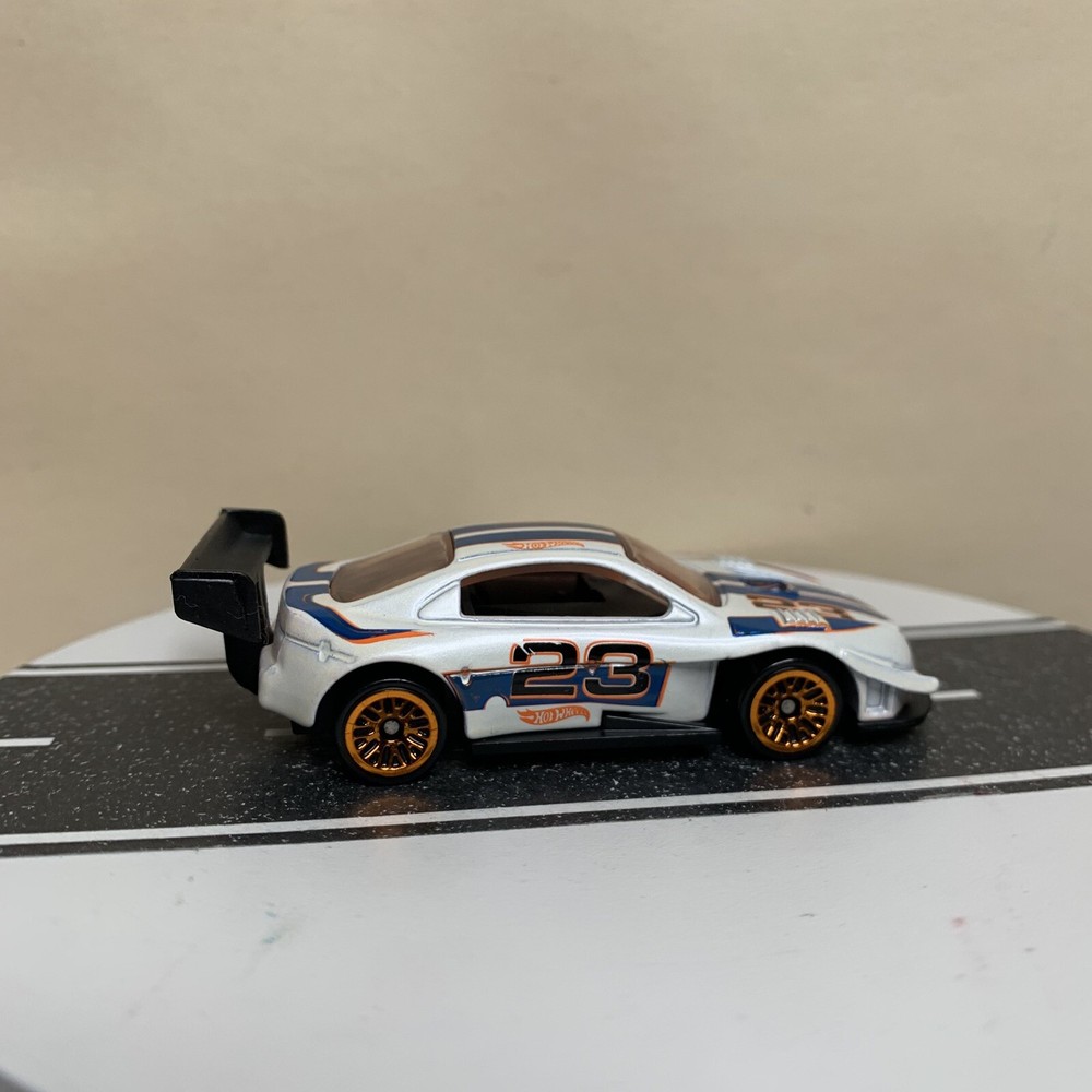 2011 Hot Wheels Multipack Pikes Peak Toyota Celica White/Blue/Orange LW-sp NM