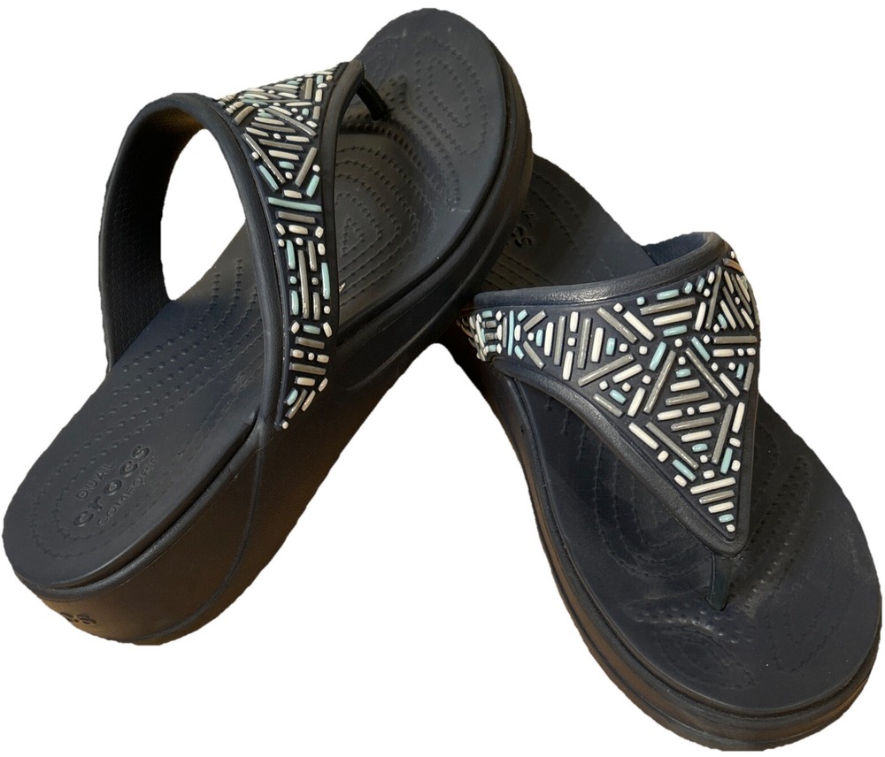 Crocs Womens 7 Monterey Beaded Embellished Wedge Flip Flop Sandal  Navy Blue EUC