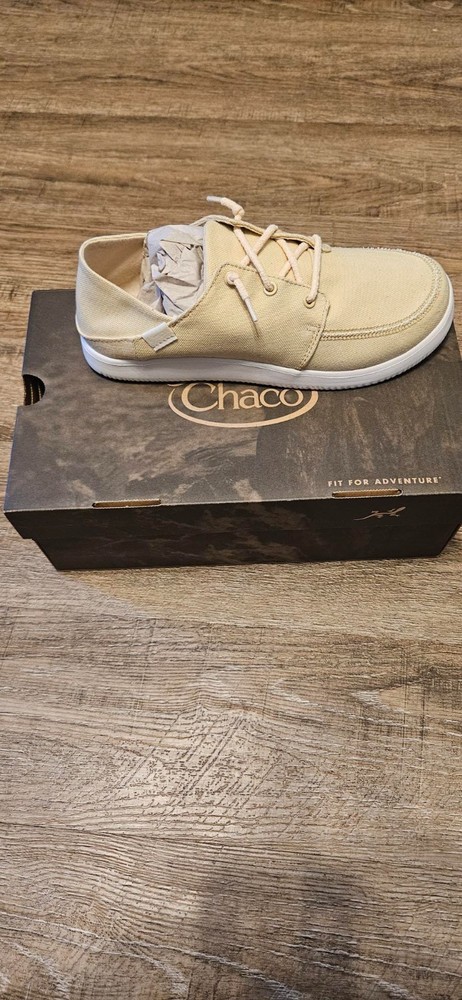 Chaco Womens Chillos Sneakers Summer Melon Size 9 Brand New In Box