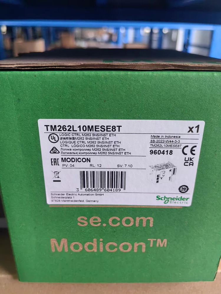 1PCS New Original Schneider TM262L10MESE8T PLC Module Fastshipping DHL/Fedex
