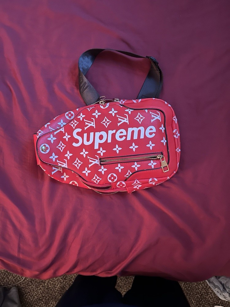 Louis Vuitton Supreme x Skin G Over Shoulder Bag Worn Once Vintage Designer