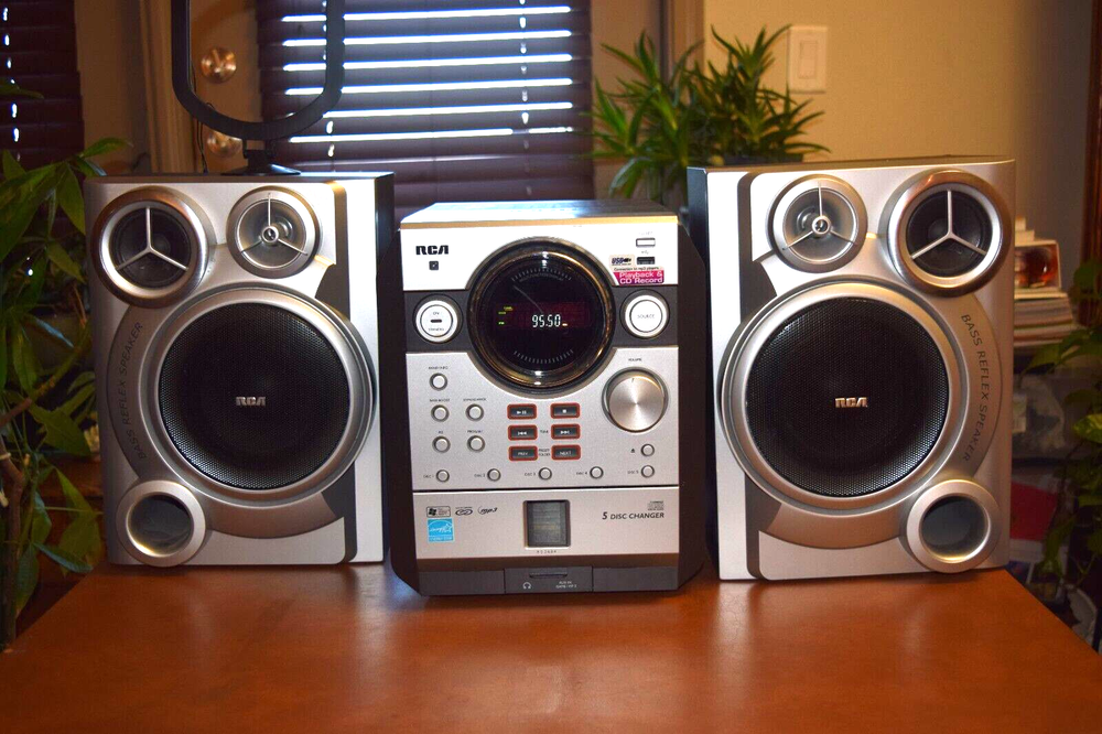 RCA RS 26664B 5 CD Play and Record AM FM Home Theater Compact Audio System -RARE