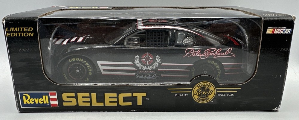 Dale Earnhardt 1:24 Authentic Diecast Replica Limited Edition 2002 Revell NASCAR
