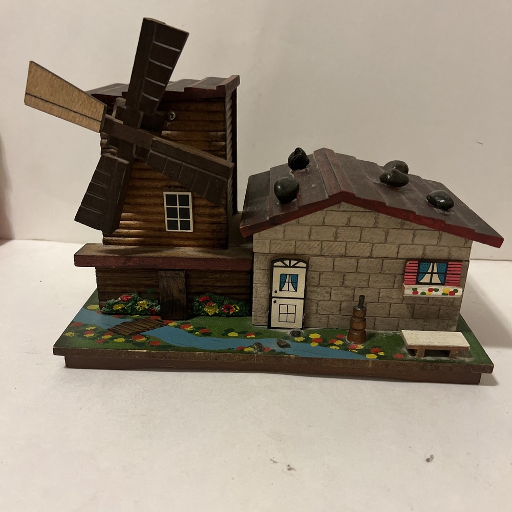 Vintage 1967 Windmill Jewelry Music Box Stamped Made in Japan