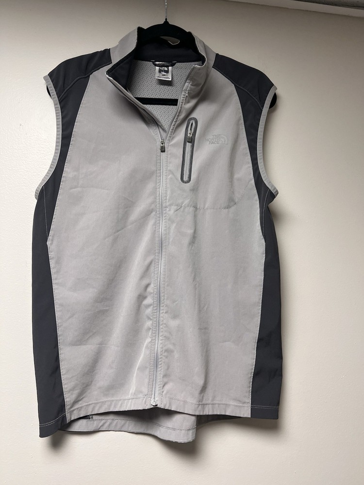 The North Face Men’s M Flight Series Puffer Vest  