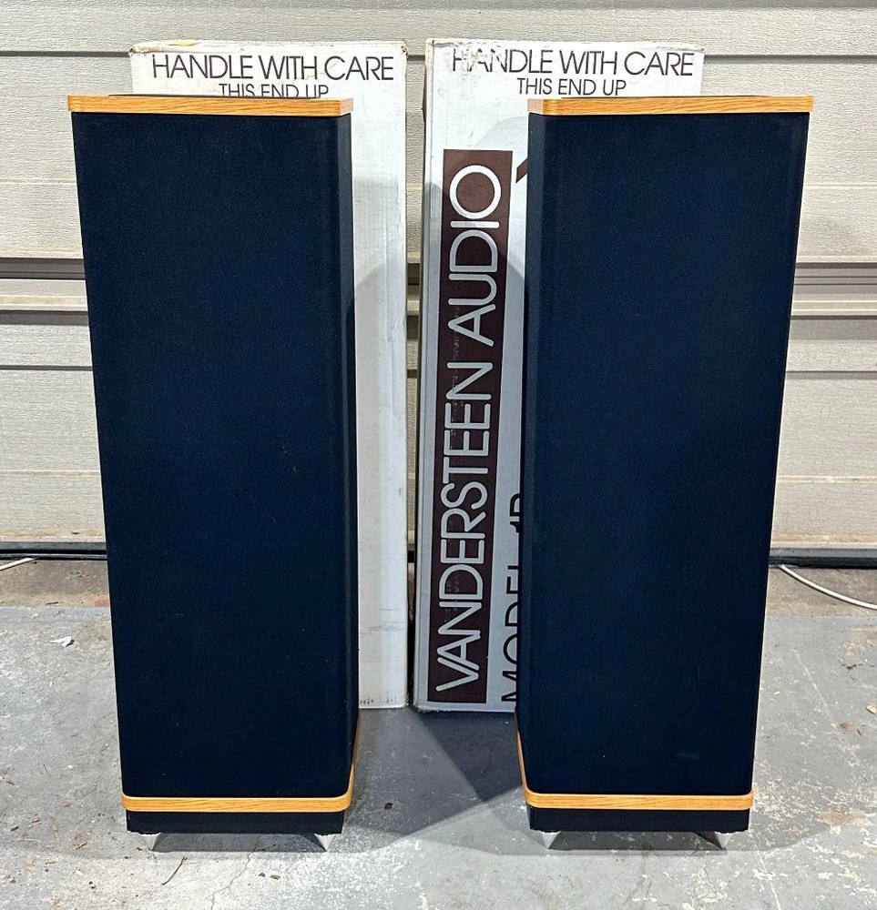 Vandersteen Model 1B Floor Speakers Oak With Sound Anchor Stands in Boxes CLEAN