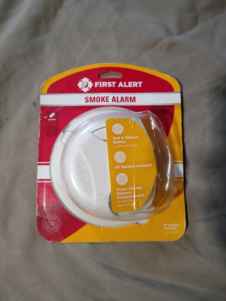 First Alert Smoke Detector - White
