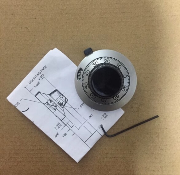 1PCS NEW FIT FOR Potentiometer knob 21A11B10