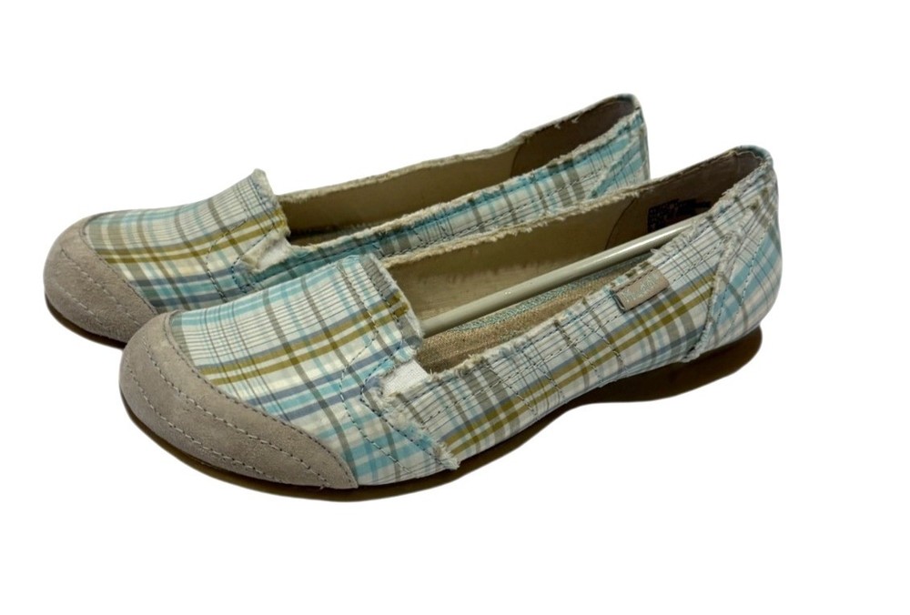 Mudd Women's Preform Plaid Flats Green Blue Slip On Fringe Fabric Size 10M NWOB