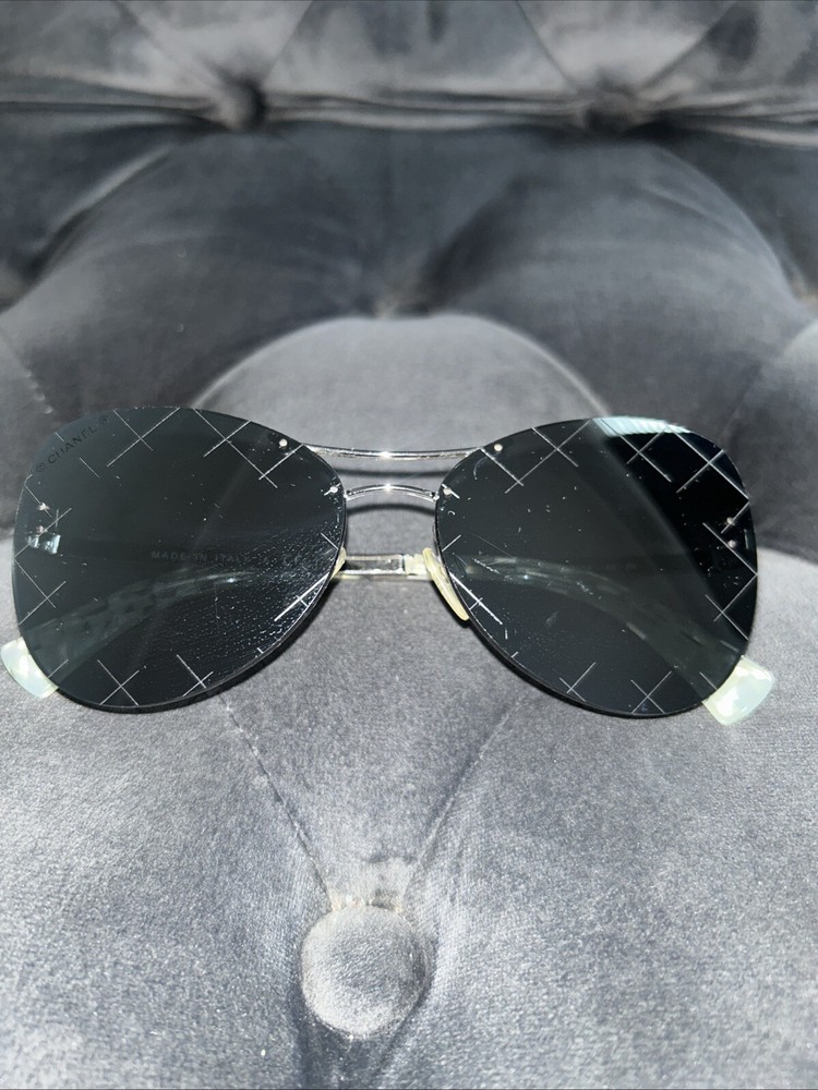 Vintage Chanel Aviator Sunglasses Pre-Owned Luxury