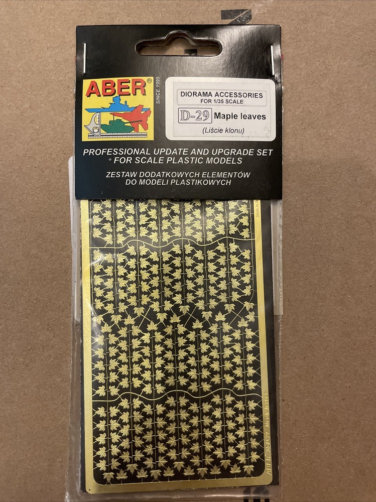 ABER 1/35 Etched Brass Maple Leaves Diorama Accessories