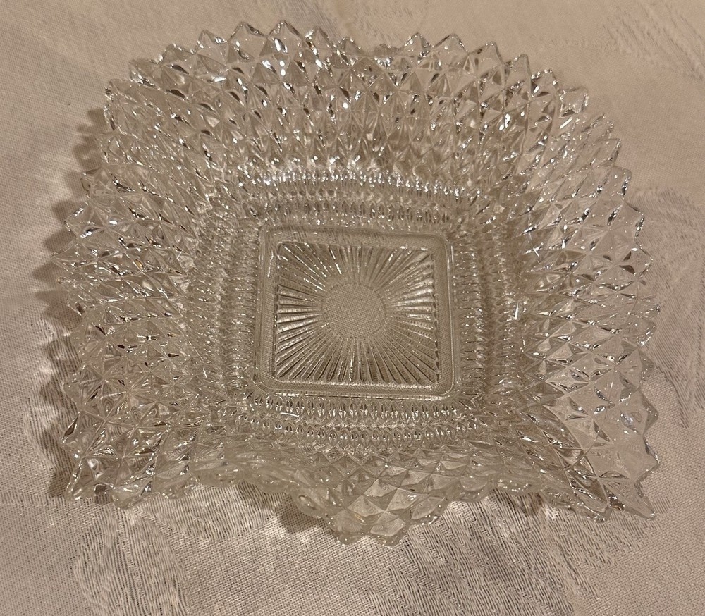 Vtg Indiana Glass Square Ruffled Rim Candy Dish Bowl Bow Rim Diamond Point 6.5”