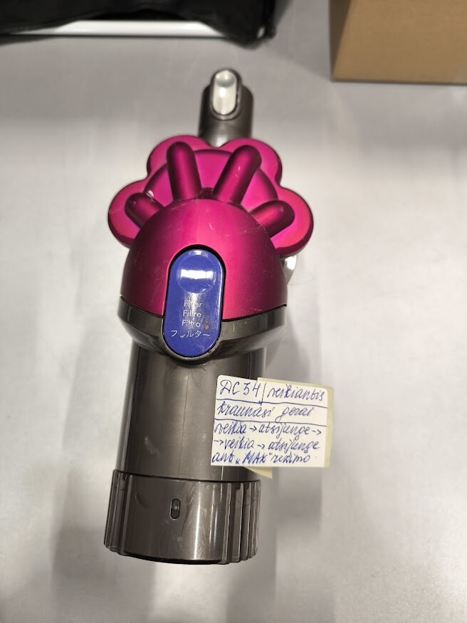 Dyson DC34 Handheld Vacuum Used No Accessories