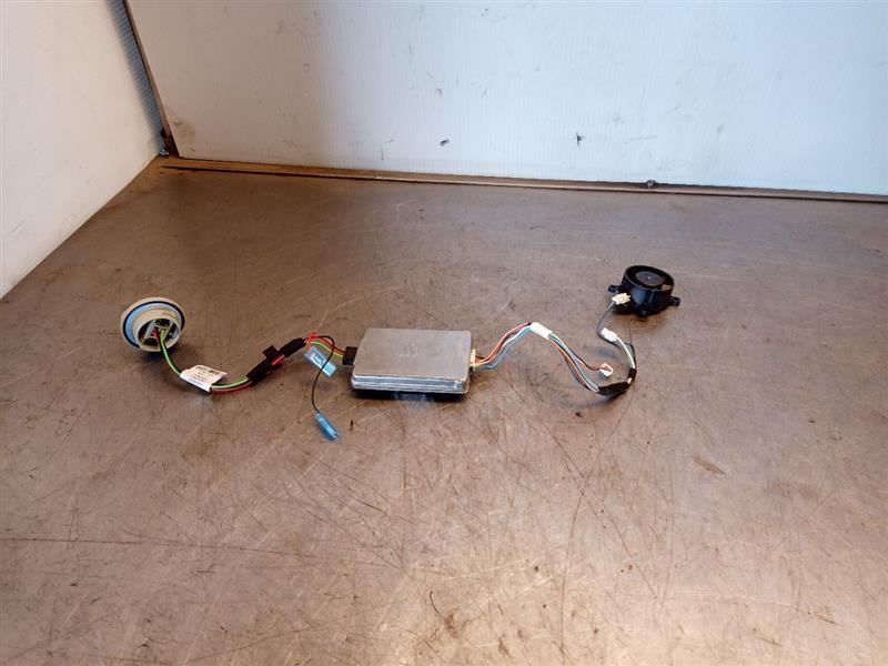 Driver Left Headlight Ballast from 2020 BLAZER HID Opt T4F 9248918