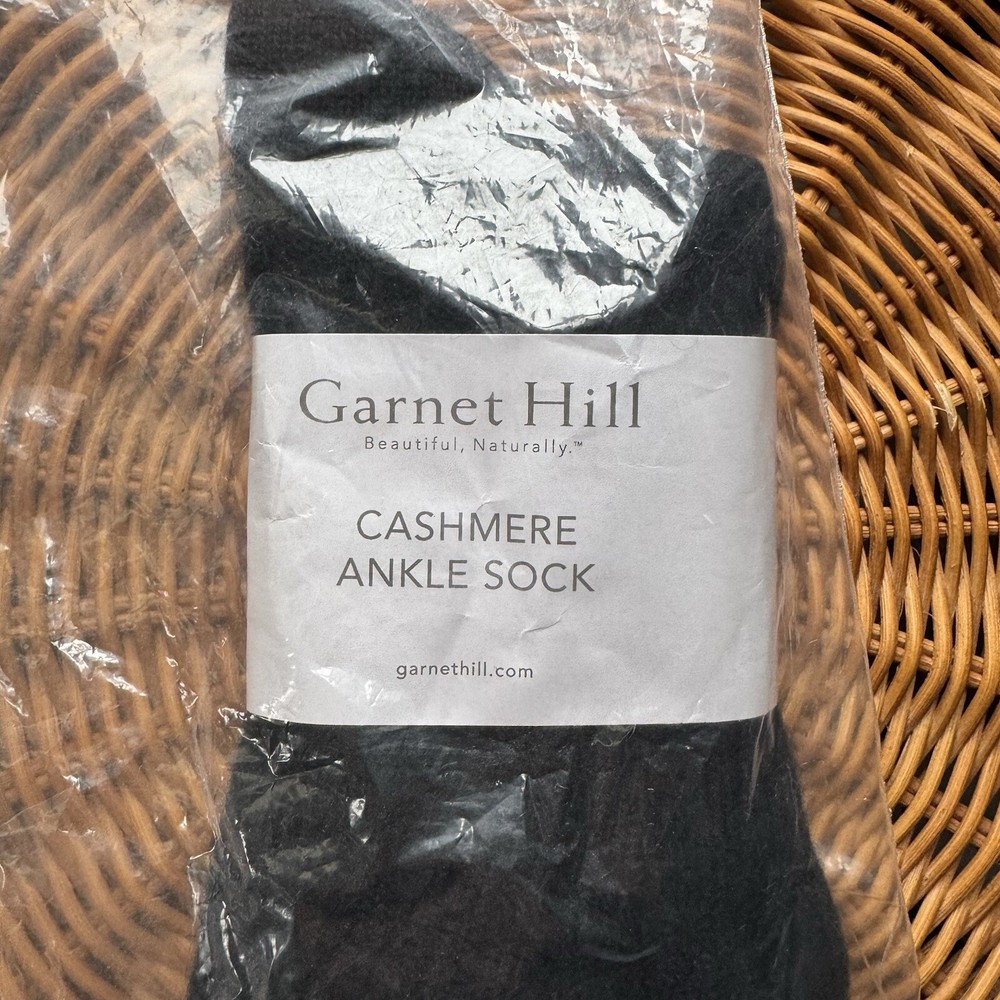 Luxurious 82% Cashmere Ankle Socks for Women Size 9-11 Black NWT Garnet Hill