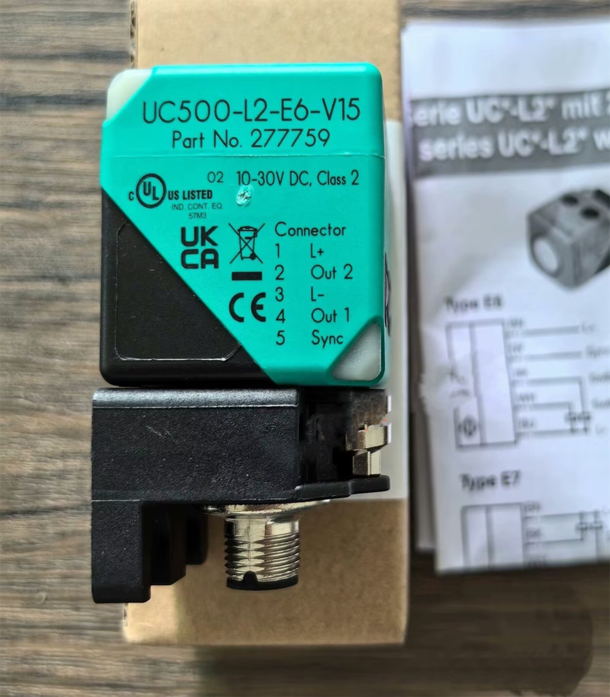 NEW Pepperl+Fuchs UC500-L2-E6-V15 277759 Ultrasonic transducers Fast shipping