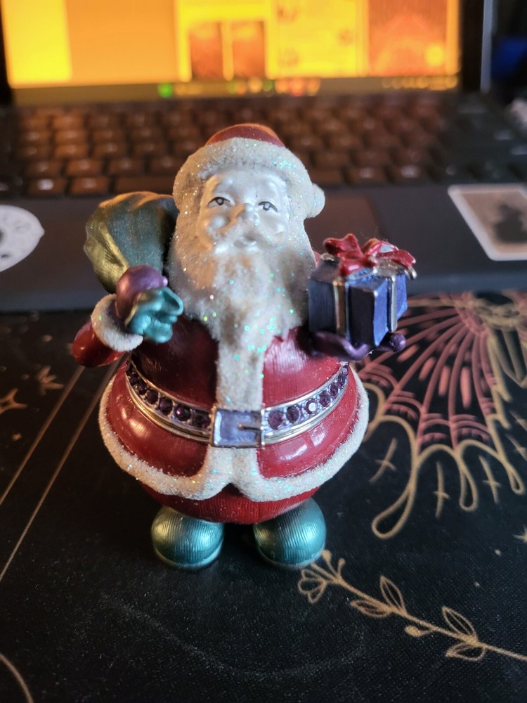 Festive Santa-Themed Christmas Keepsake Box