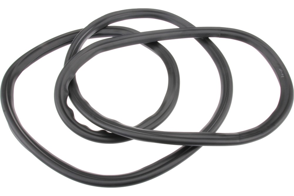 URO Trunk Lid Seal For 1967-1976 BMW 2002
