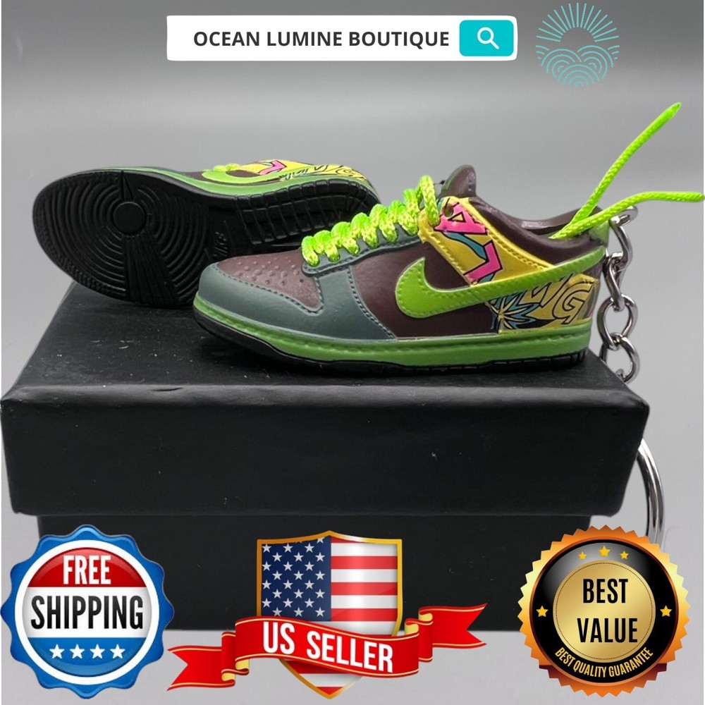 SB DUNK 3D Mini Sneaker Keychain, Jordan Sneaker Collectible, Box Options