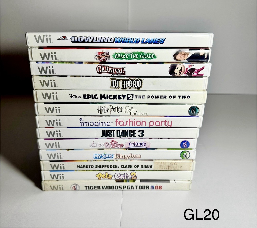 Lot Of 13 Games For Nintendo Wii - All In Cases - MySims Naruto Just Dance Petz