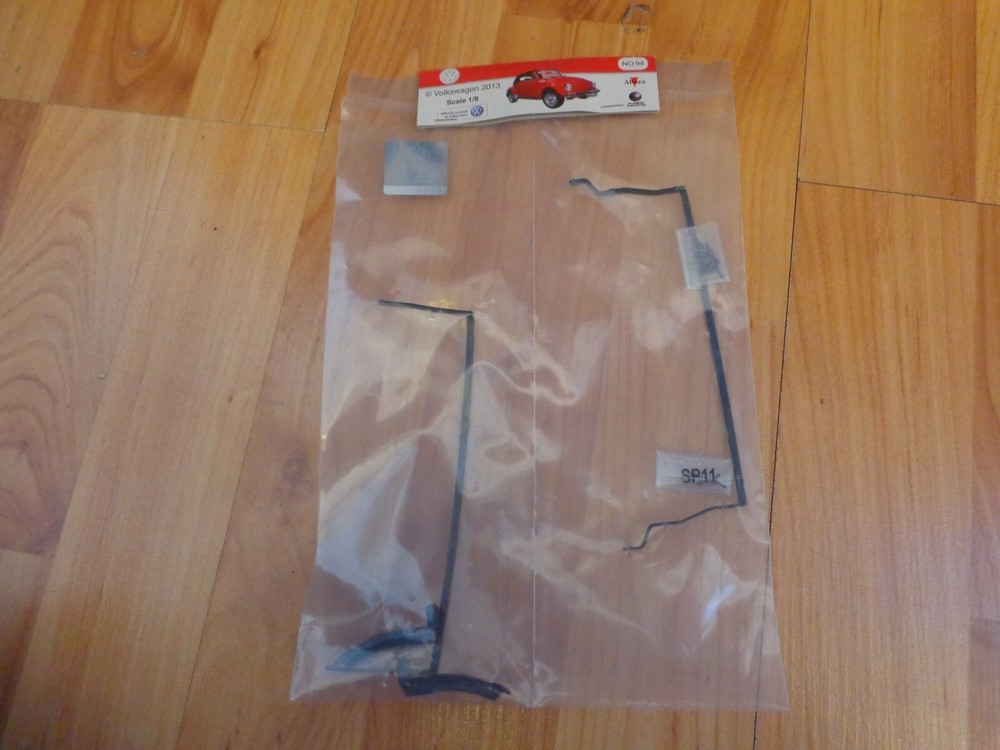 DEAGOSTINI BUILD YOUR OWN VW BEETLE CABRIOLET FORWARD & CENTRE HOOD CROSSPIECES