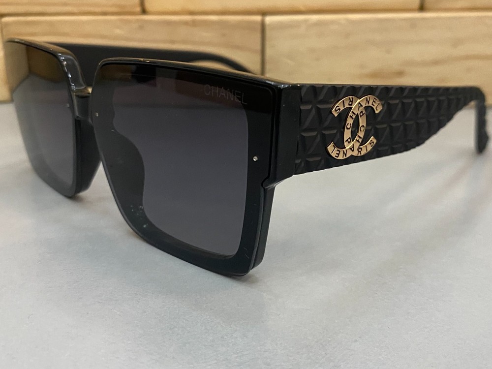 CHANEL Sunglasses  Black Square Frame  Quilted Gold Chanel Logo Women