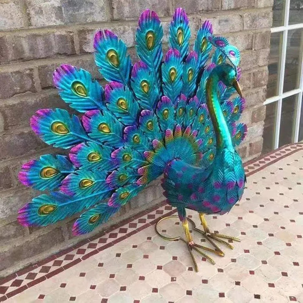 Metal Peacock Statue for Garden Yard Art Outdoor Lawn Decor Sculpture