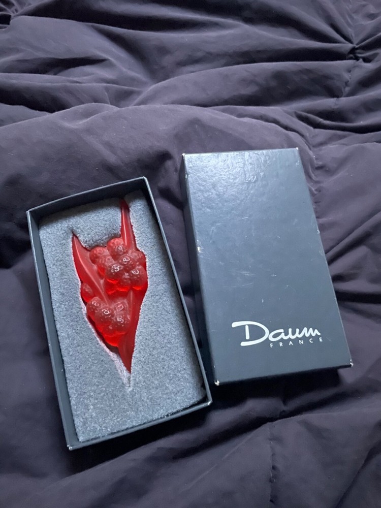 Elegant Daum Pate de Verre red flat back bead