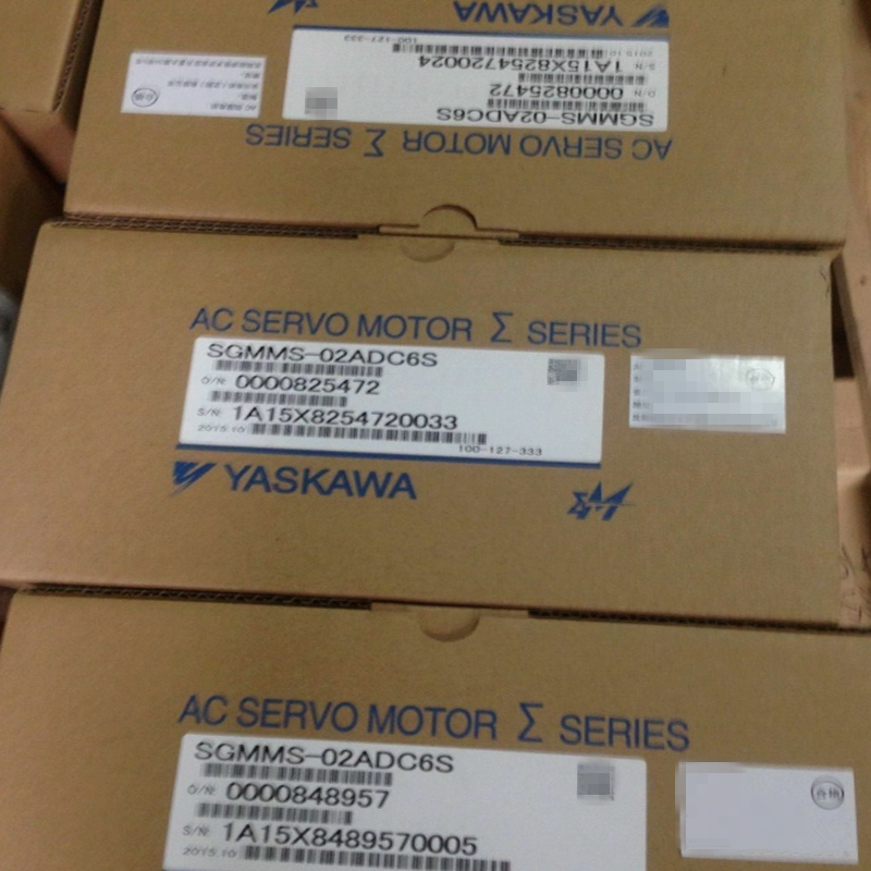 YASKAWA  New Original and Genuine  Servo Motor   SGMMS-02ADC6S