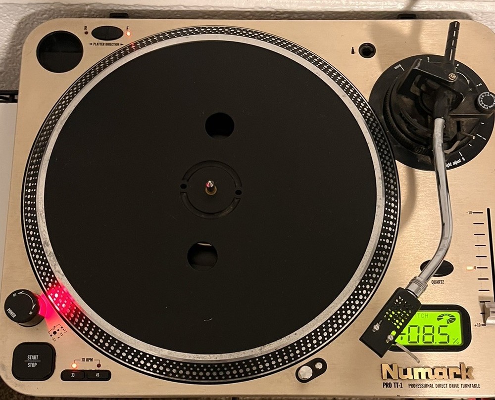 Numark Pro TT-1 Professional Direct Drive DJ Turntable