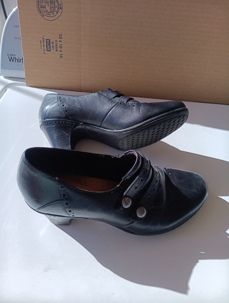 Cobb Hill by New Balance Black Leather Ankle Booties Heels Shoes 8 Wide Wingtip