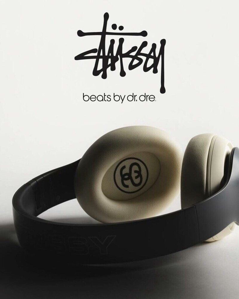 Stussy x Beats Studio Pro
