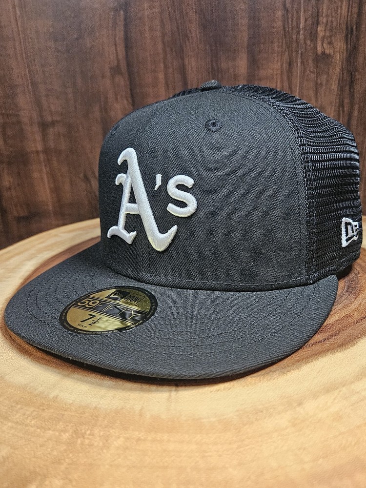 Oakland A's New Era 59Fifty Trucker Fitted Hat Cap Size 7 1/2 MLB Baseball Black