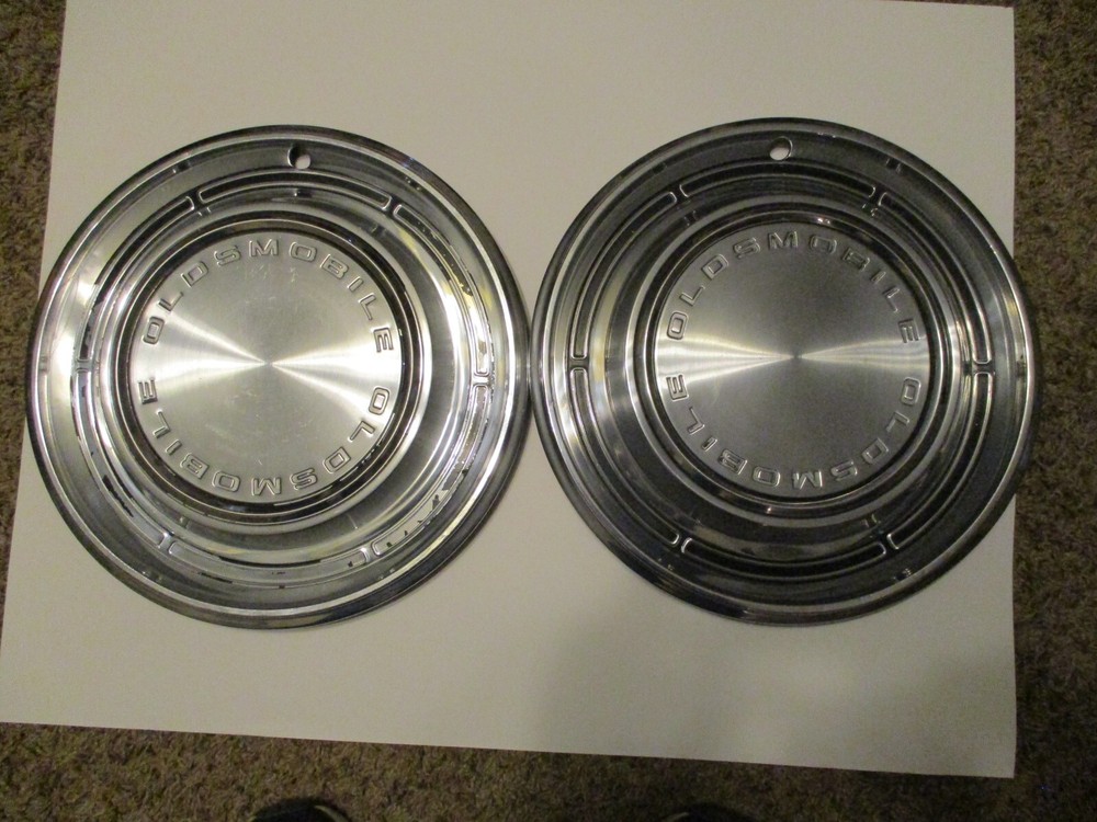 Vintage OLDSMOBILE Hubcaps Pair of Chrome Wheel Covers See Size in Pictures GM