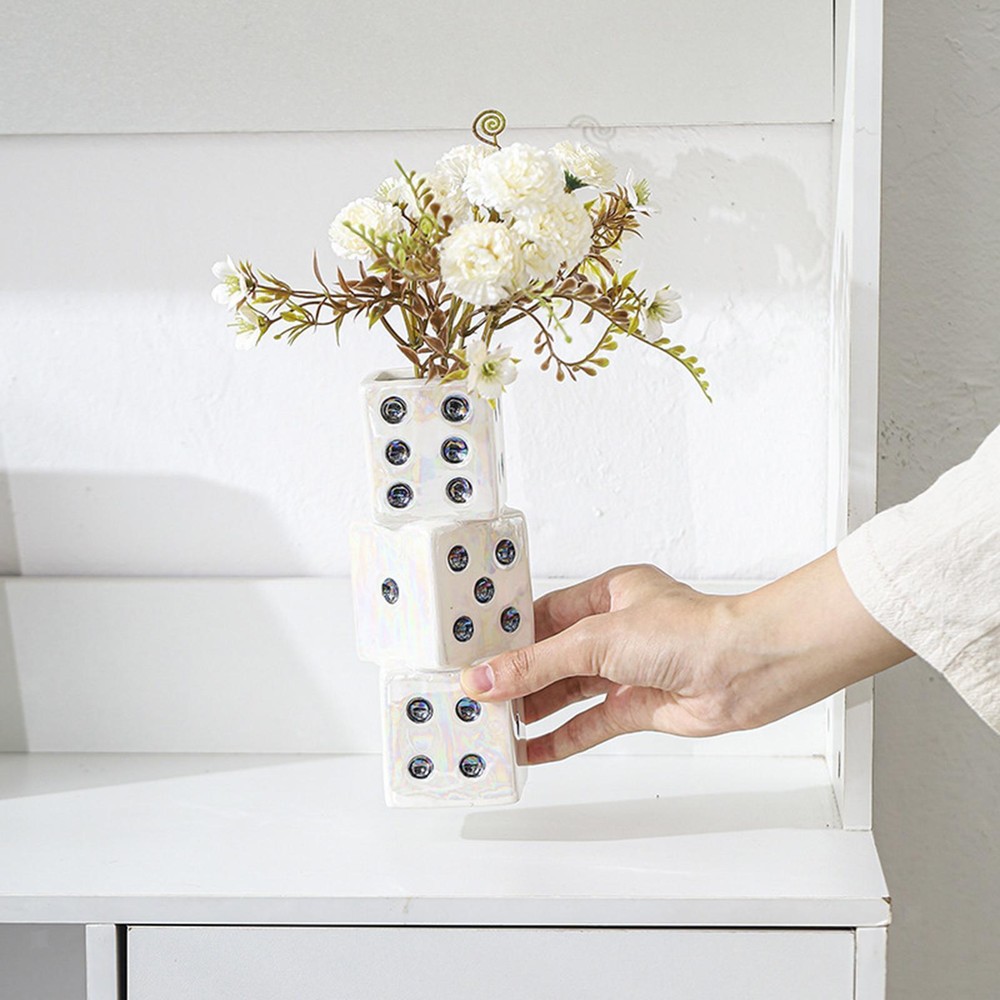 Dice Shaped Flower Vase Decorative Modern Art Vase for Cafe Tabletop Bedroom