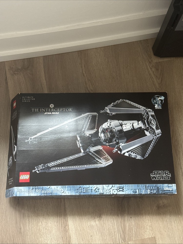 LEGO Star Wars: Tie Interceptor (75382)
