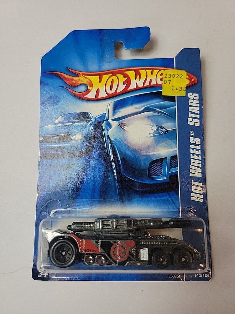 Hot Wheels 2007 All Stars Invader #142 Gray Tank New On Card TG