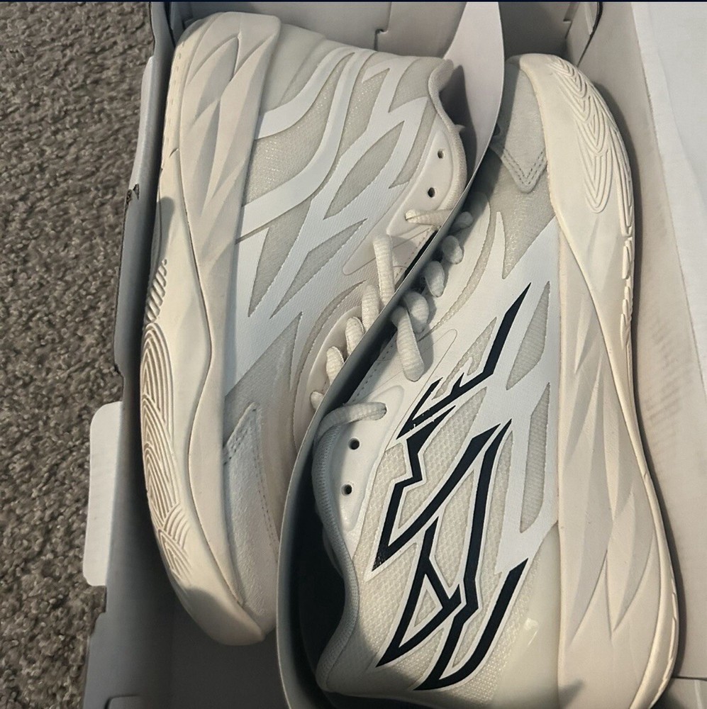 Size 7 - PUMA MB.02 Whispers - 378319-01