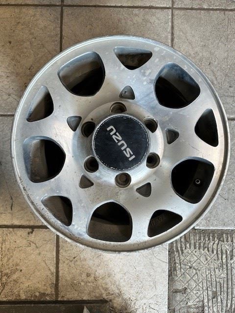 Wheel 15x6-1/2 Alloy 10 Spoke Fits 98-99 ISUZU RODEO 256923