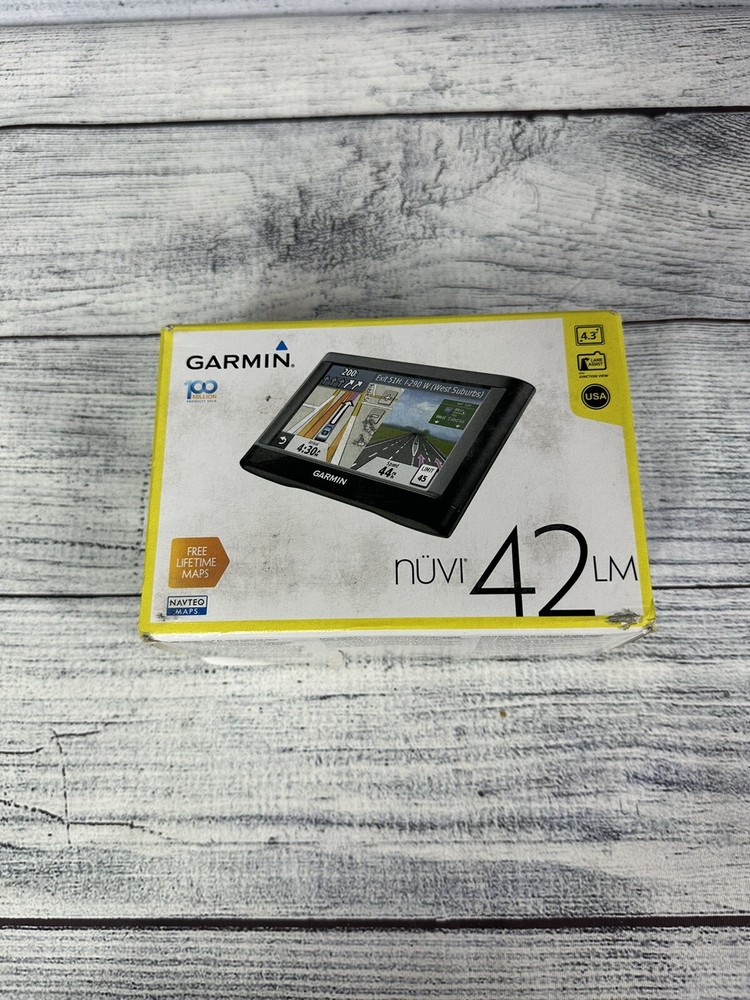 Garmin nüvi 42LM Automotive Mountable Car GPS System W/ Box