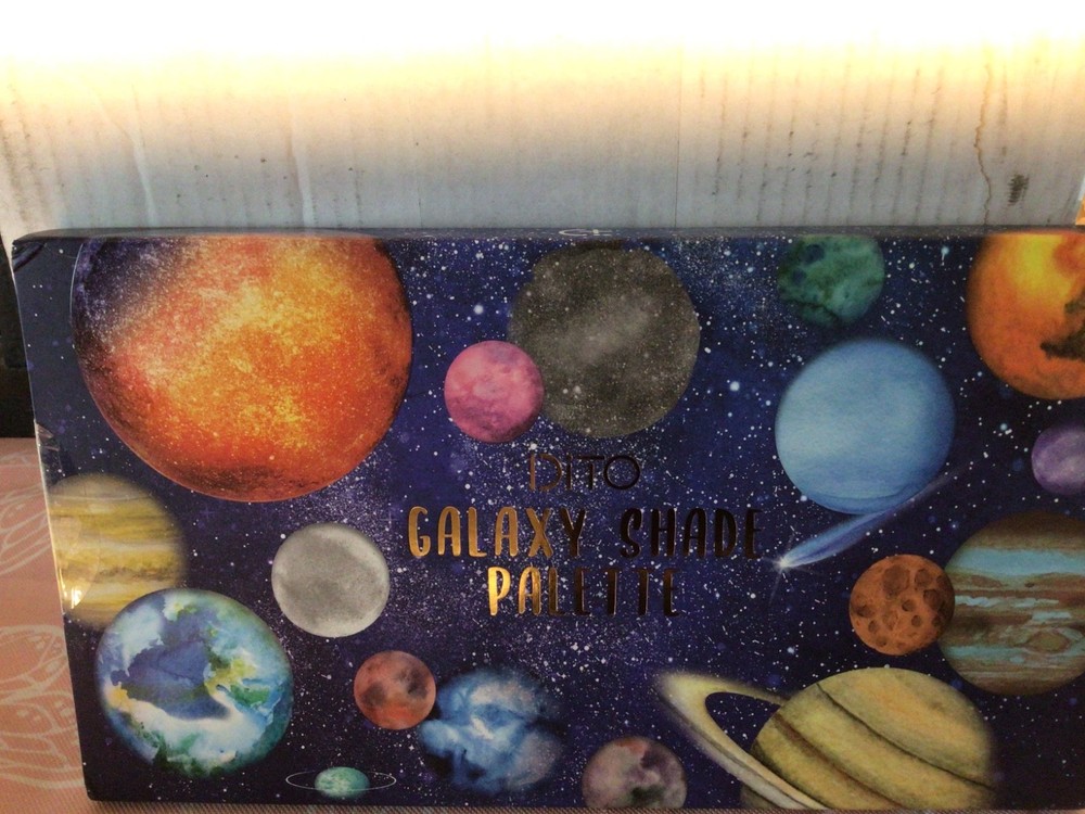 BNIB Dito Cosmetics Galaxy Shade Eyeshadow Palette 18 Gorgeous Shades!